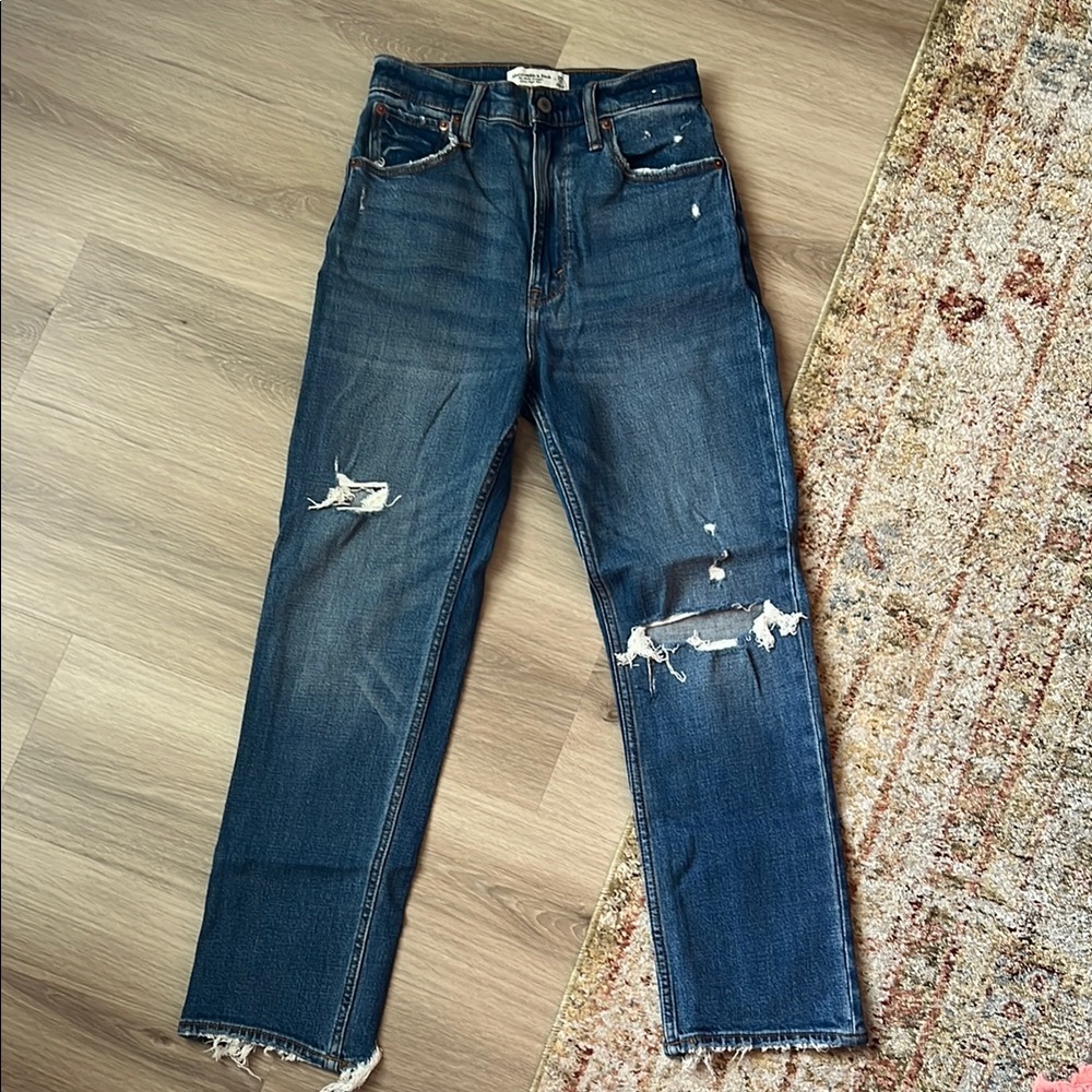 Abercrombie & Fitch Ultra High Rise Ankle Straight Jeans Curve Love